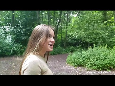 ❤️ Evelinari toki publiko batean izorratzen genuela proposatu nion! Baietz esan zuen. Orduan ipurdian izorratu eta ahoan esperma. Orduan bere burua haserretu zen. ️❌ Porno ederra %eu.purchasexz.topan ❌❤