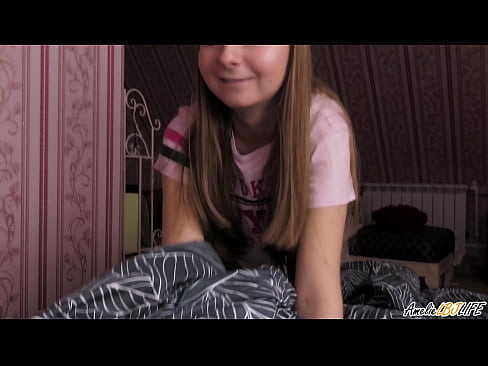 ❤️ Blondie-k bere BFF-ren sakon zurrupatzen du eta esperma jasotzen du ahoan ️❌ Porno ederra %eu.purchasexz.topan ❌❤